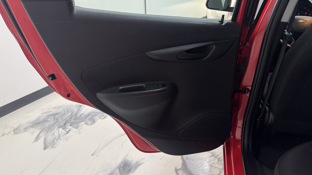 Photo 21 of this CHEVROLET SPARK