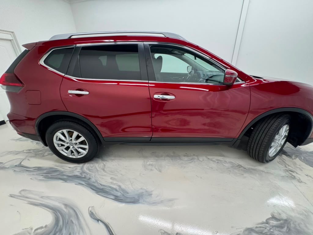 Photo 9 of this NISSAN ROGUE