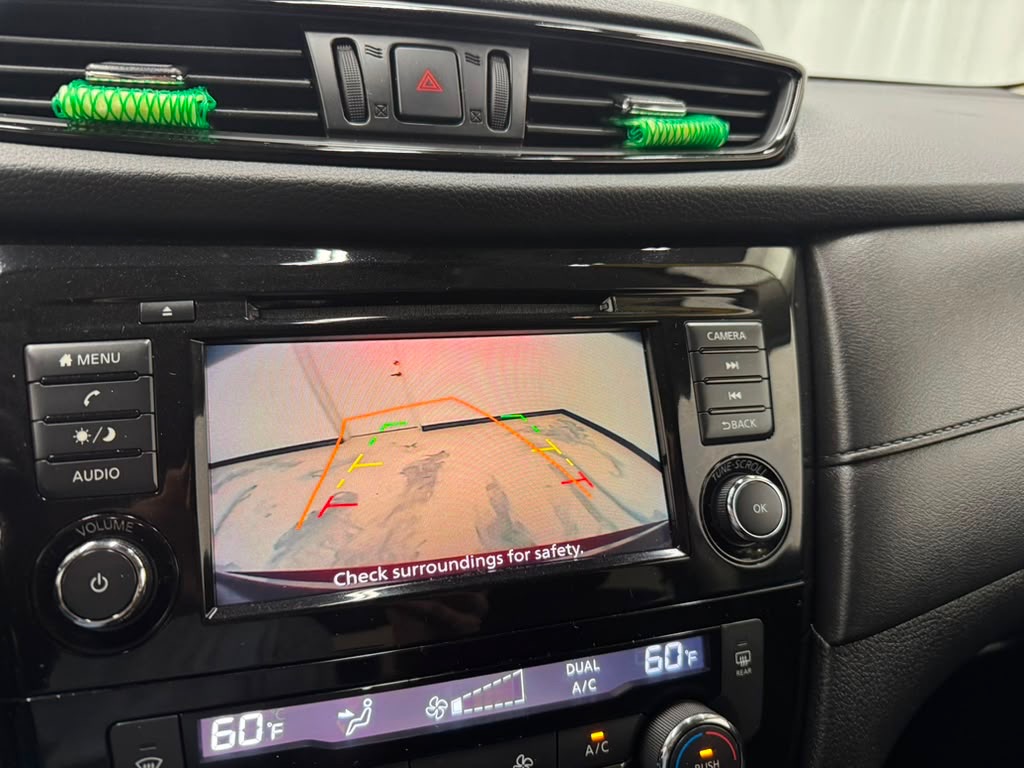Photo 26 of this NISSAN ROGUE