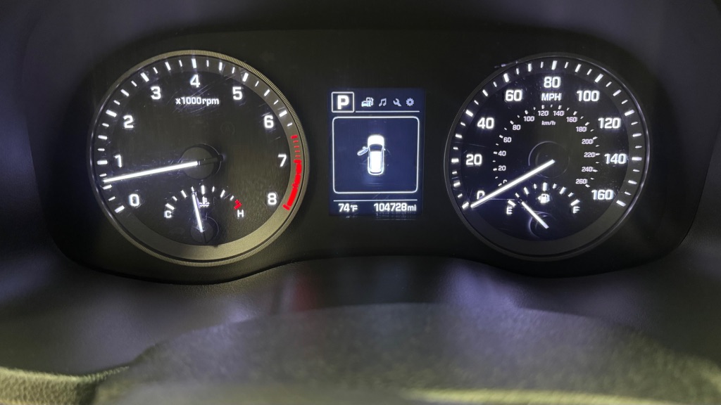 Photo 18 of this HYUNDAI TUCSON