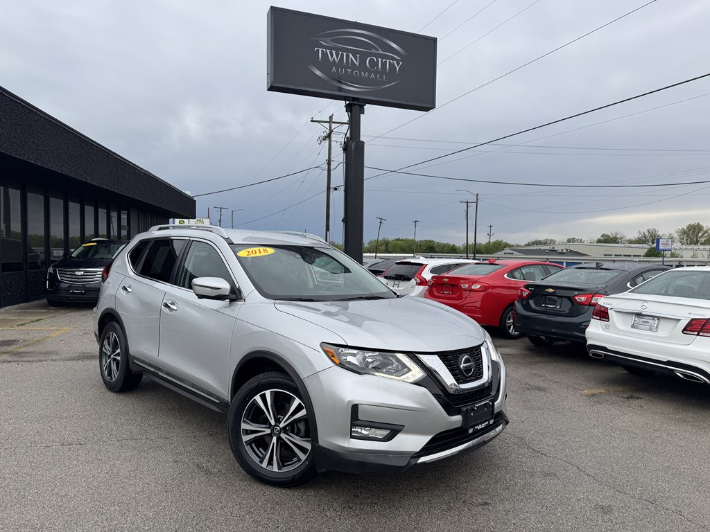 2018 Nissan Rogue SL FWD's photo