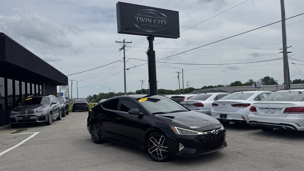 2019 Hyundai Elantra 1.6 Sport A/T's photo