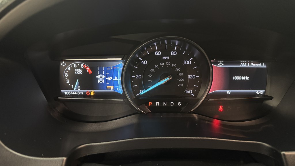 Photo 18 of this FORD EXPLORER