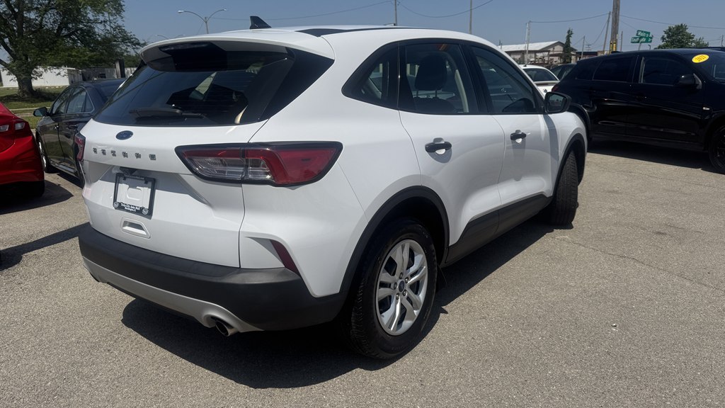 Photo 8 of this FORD ESCAPE