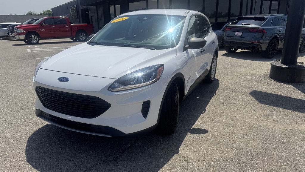 Photo 4 of this FORD ESCAPE