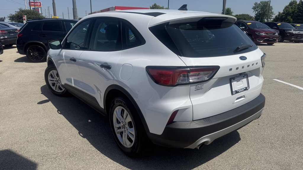 Photo 6 of this FORD ESCAPE