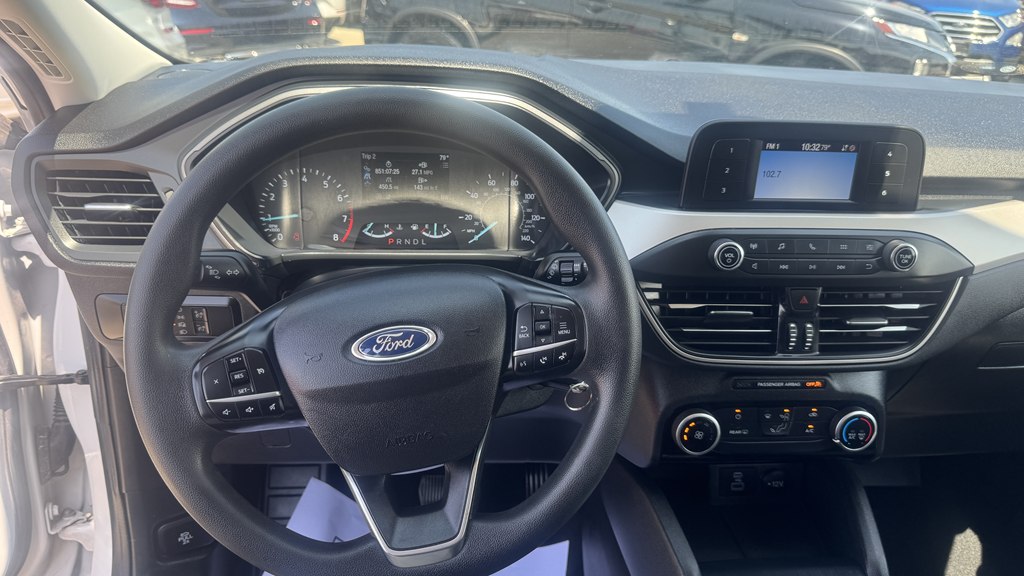 Photo 17 of this FORD ESCAPE