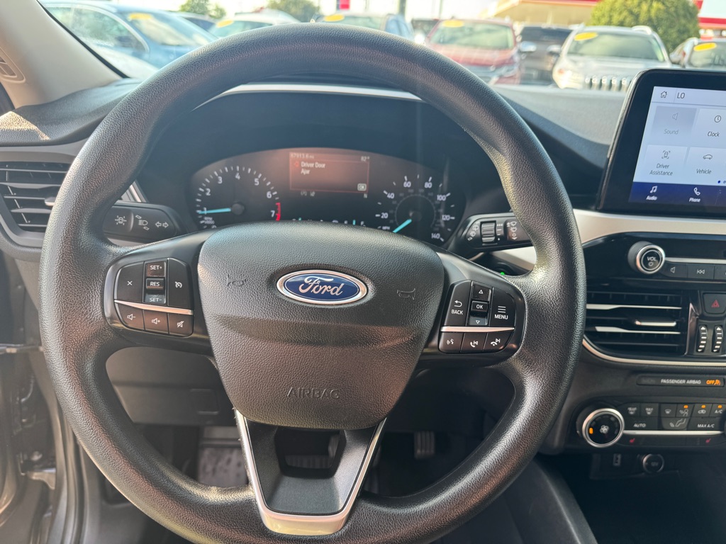 Photo 22 of this FORD ESCAPE