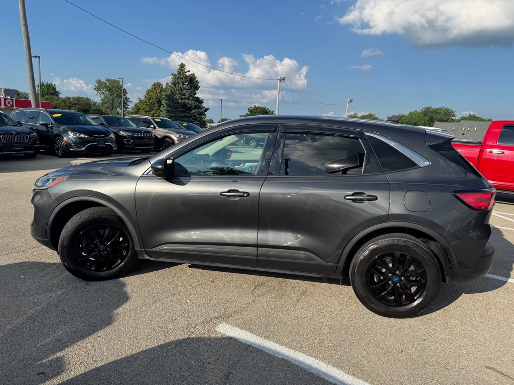 Photo 4 of this FORD ESCAPE