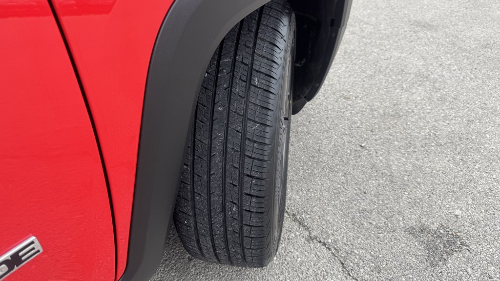 Photo 12 of this JEEP RENEGADE