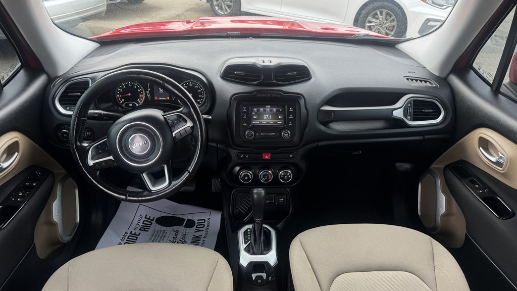 Photo 23 of this JEEP RENEGADE