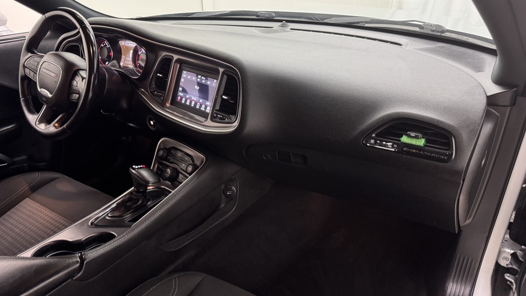 Photo 23 of this DODGE CHALLENGER