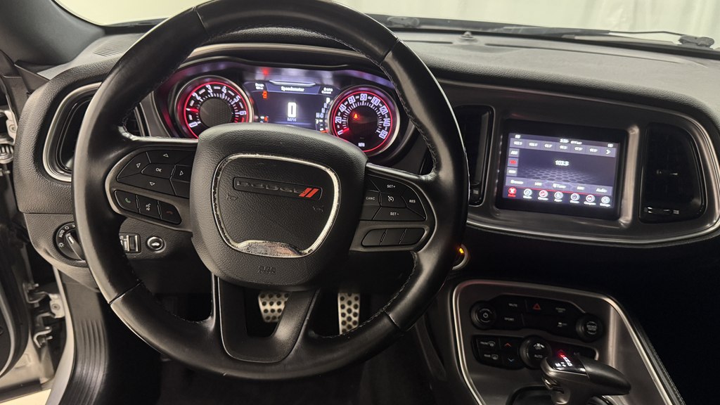 Photo 17 of this DODGE CHALLENGER