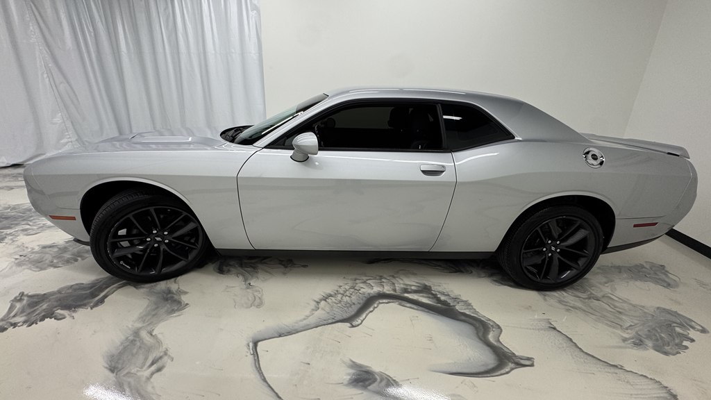 Photo 5 of this DODGE CHALLENGER