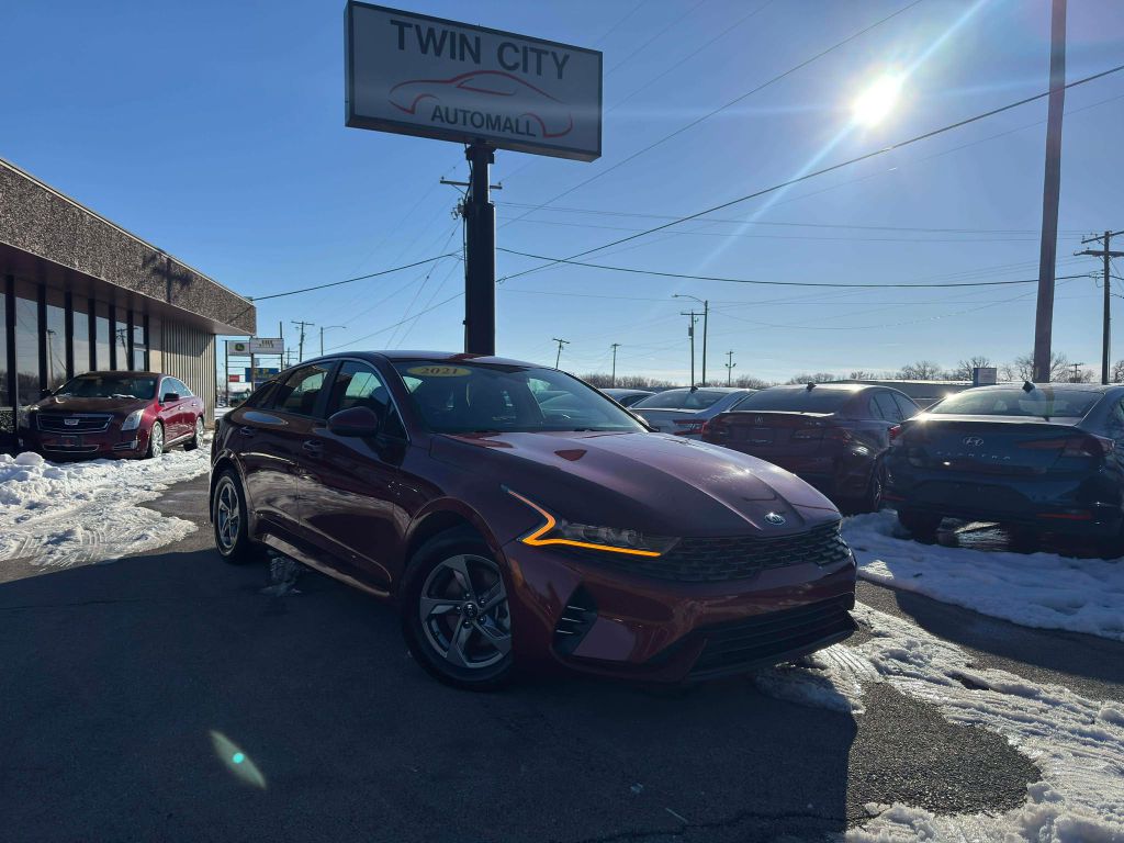 2021 KIA K5 LXS's photo