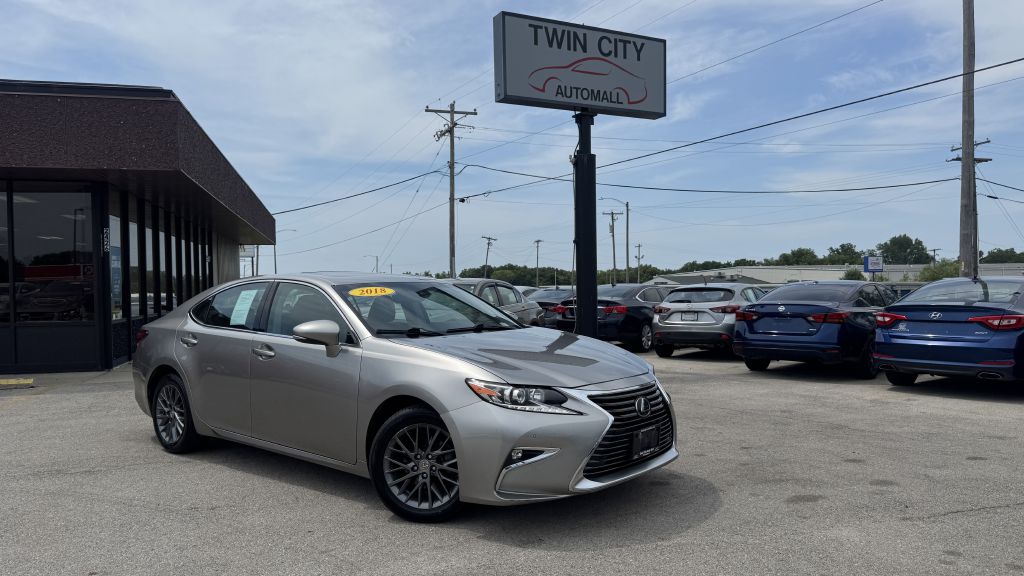 2018 LEXUS ES 350's photo