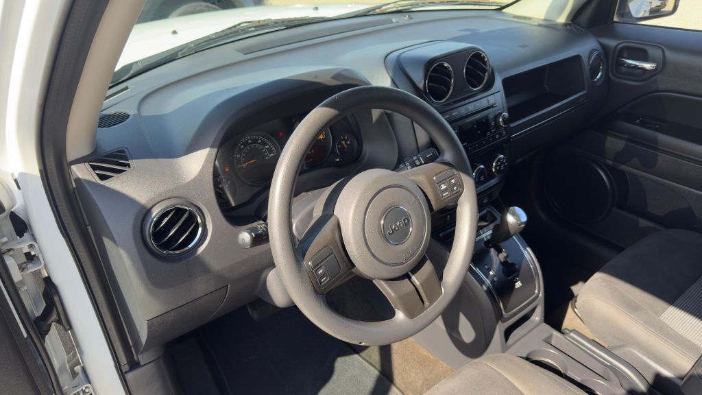 Photo 19 of this JEEP PATRIOT