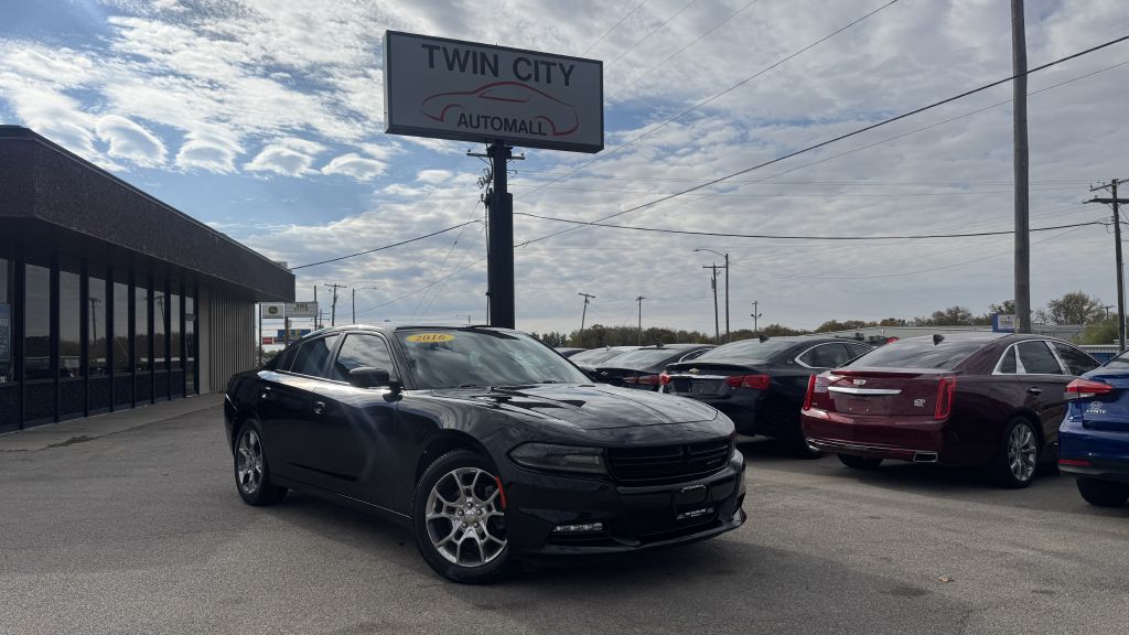 2016 DODGE CHARGER SXT's photo