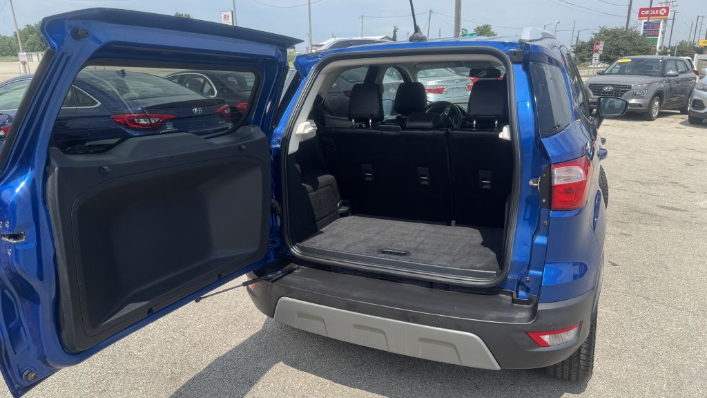 Photo 13 of this FORD ECOSPORT