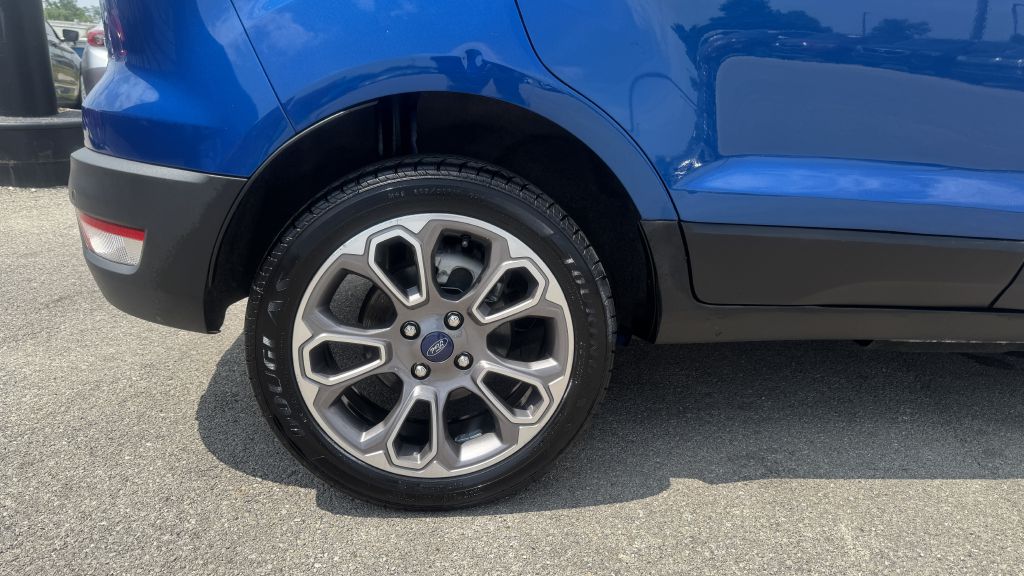 Photo 11 of this FORD ECOSPORT