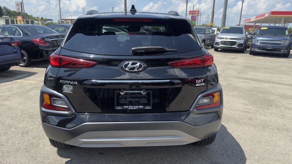Photo 6 of this HYUNDAI KONA