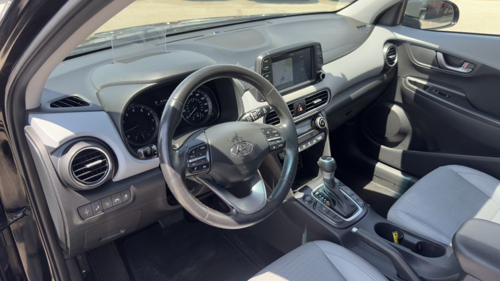 Photo 14 of this HYUNDAI KONA