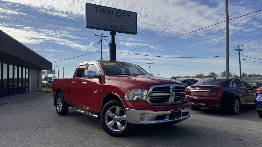 2013 RAM 1500 SLT's photo