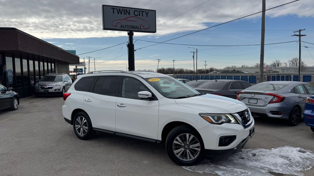 2019 NISSAN PATHFINDER SL's photo