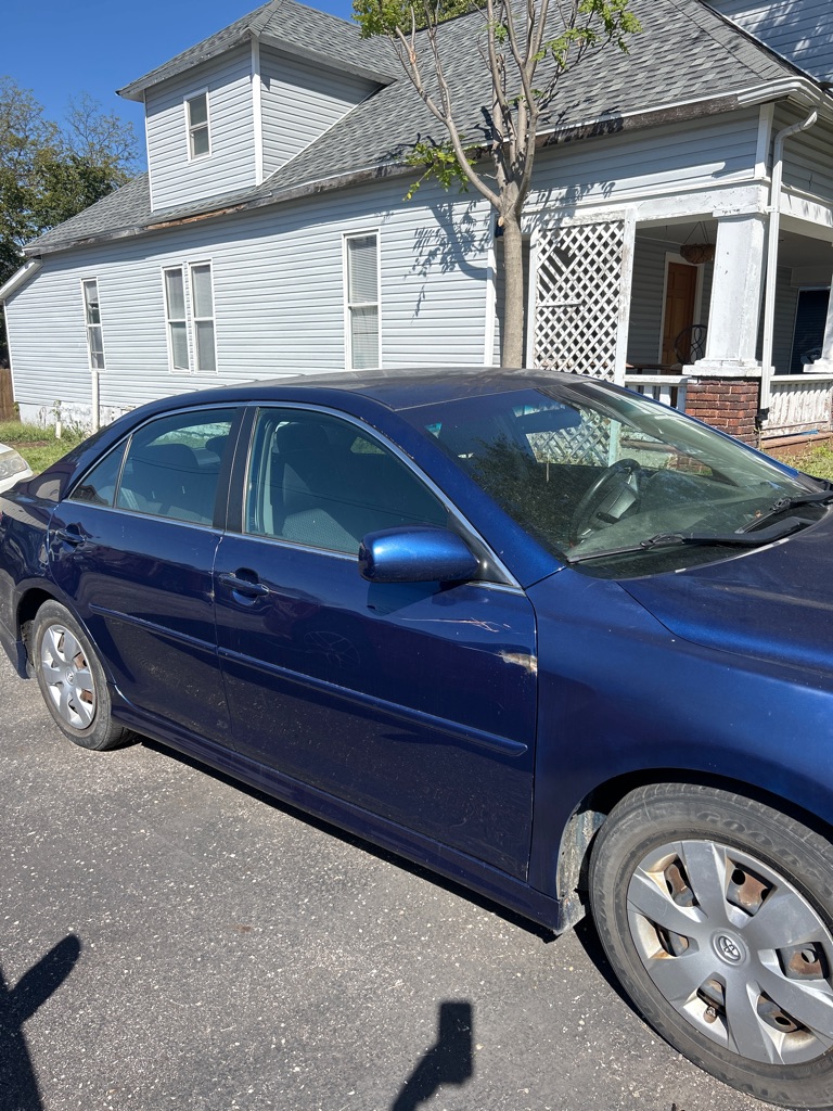 Photo 4 of this TOYOTA CAMRY