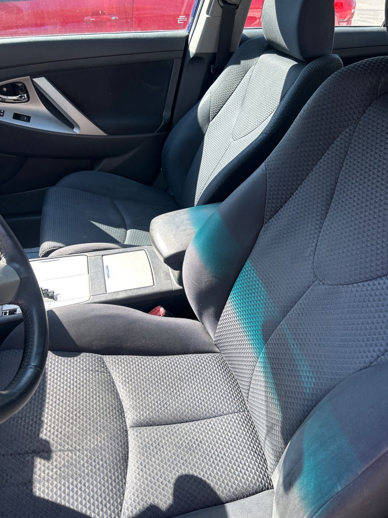 Photo 6 of this TOYOTA CAMRY