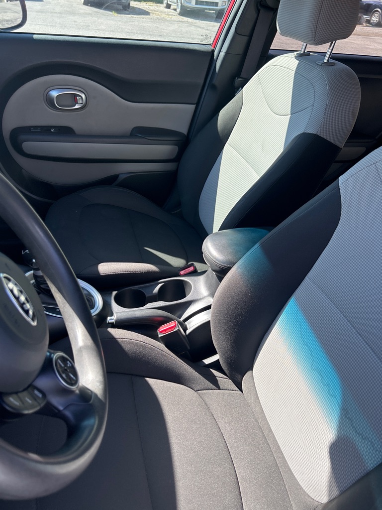 Photo 6 of this KIA SOUL
