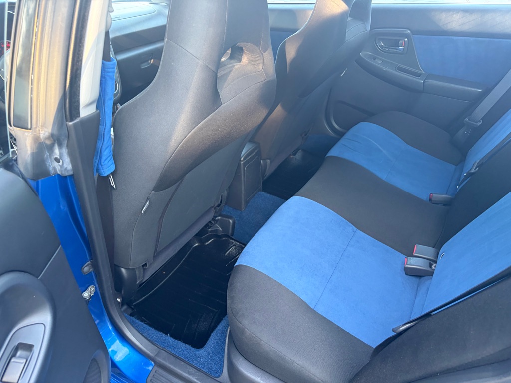 Photo 43 of this SUBARU IMPREZA