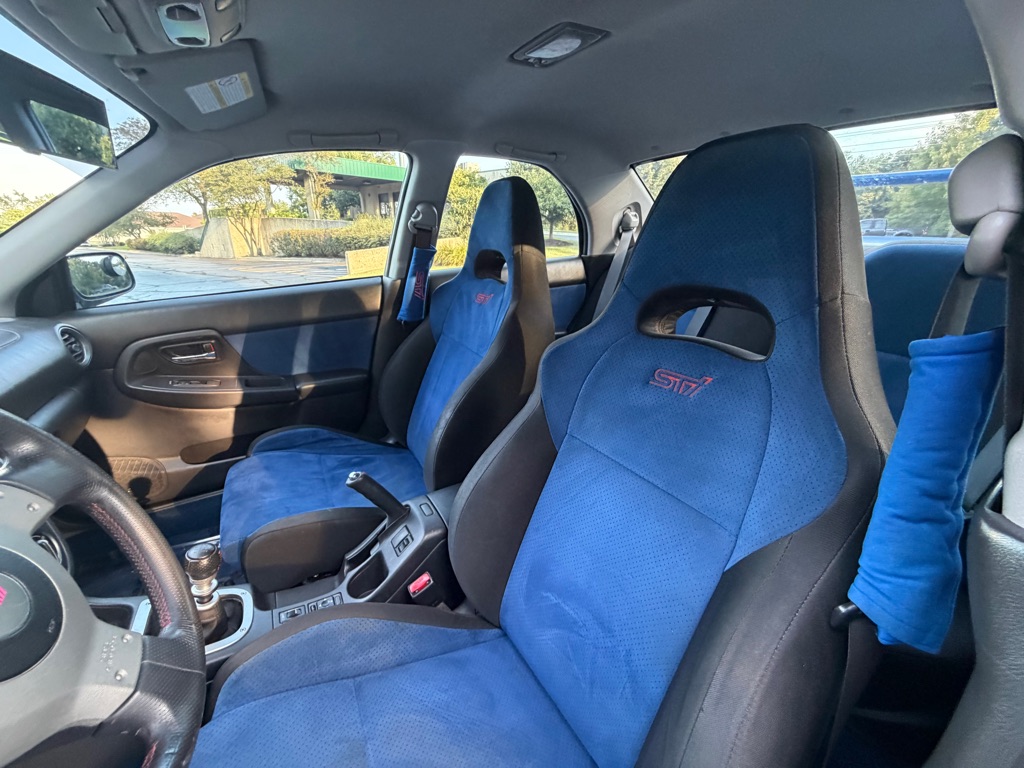 Photo 40 of this SUBARU IMPREZA