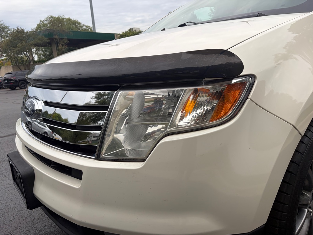 Photo 26 of this FORD EDGE