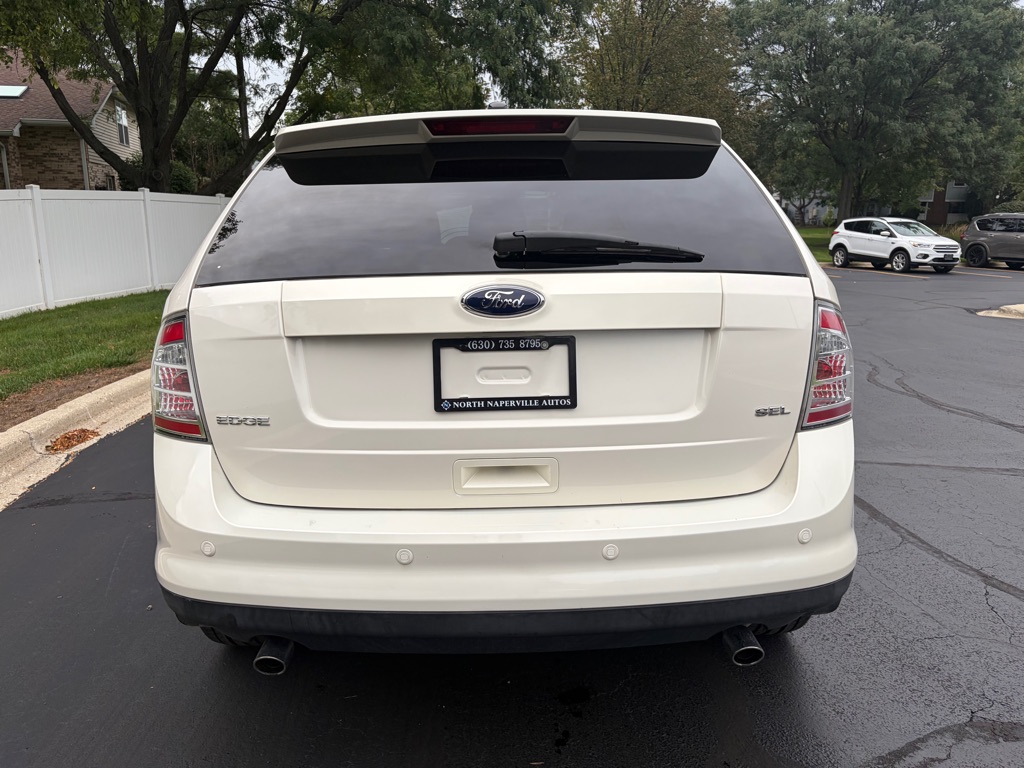 Photo 10 of this FORD EDGE