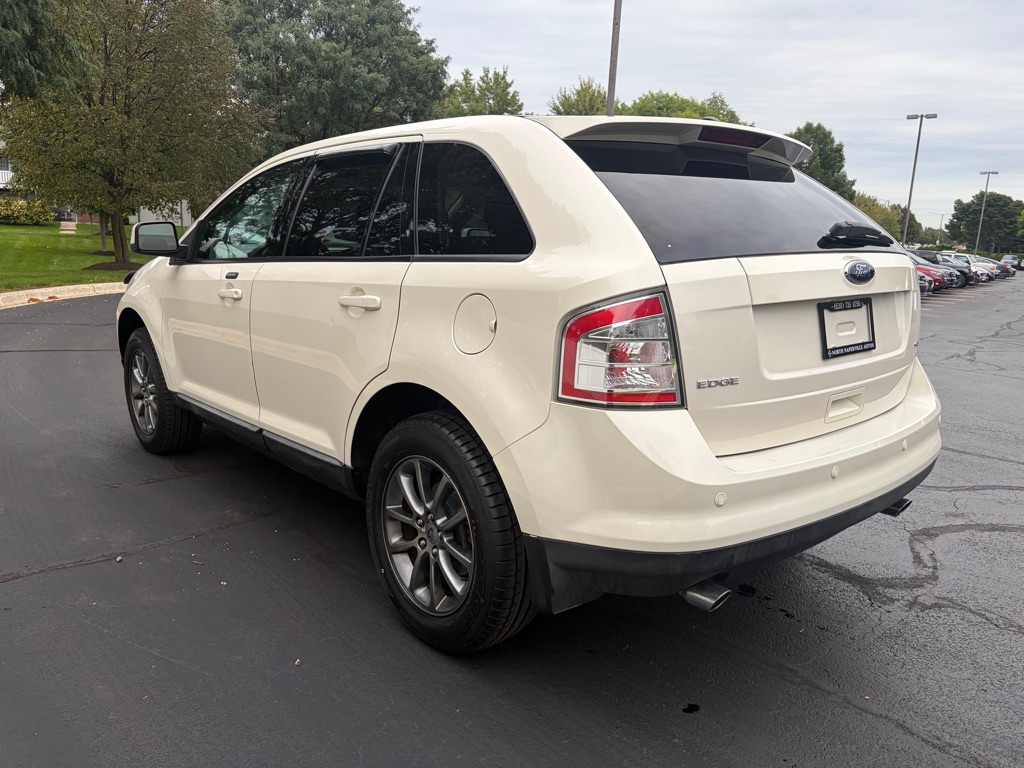 Photo 12 of this FORD EDGE