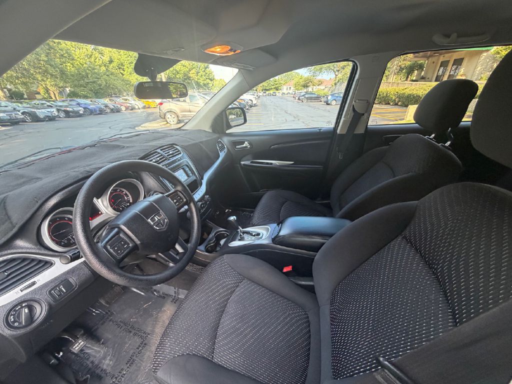 Photo 27 of this DODGE JOURNEY
