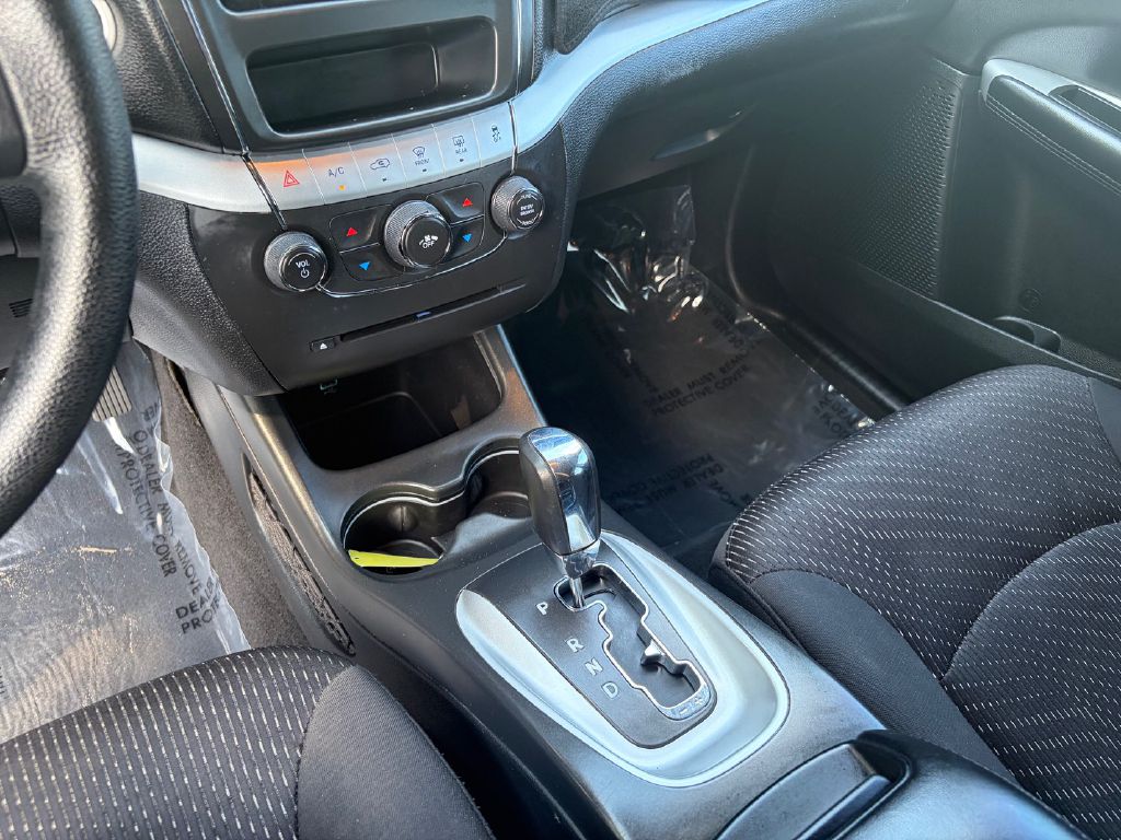 Photo 19 of this DODGE JOURNEY