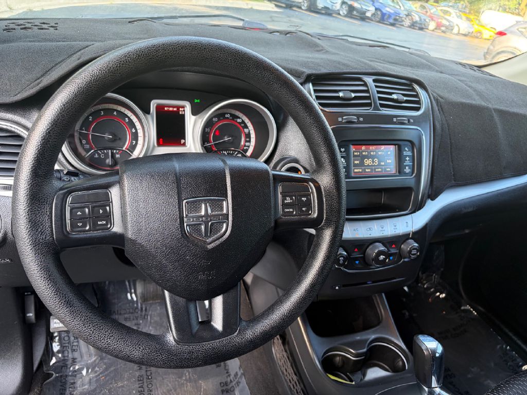 Photo 28 of this DODGE JOURNEY