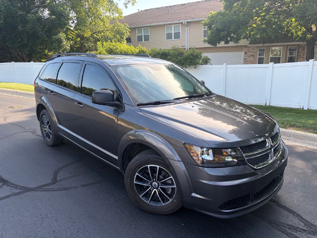 Photo 2 of this DODGE JOURNEY