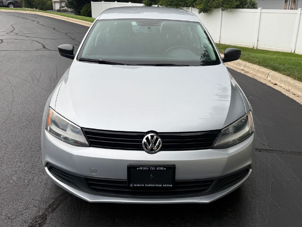 Photo 11 of this VOLKSWAGEN JETTA