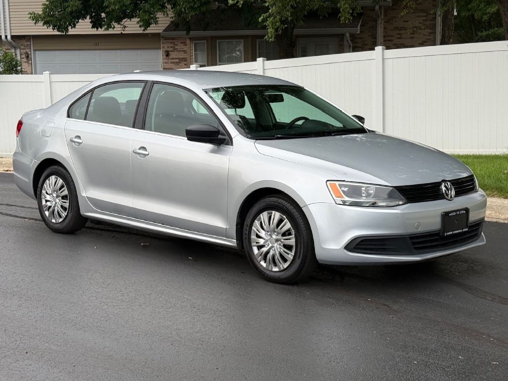 Photo 4 of this VOLKSWAGEN JETTA