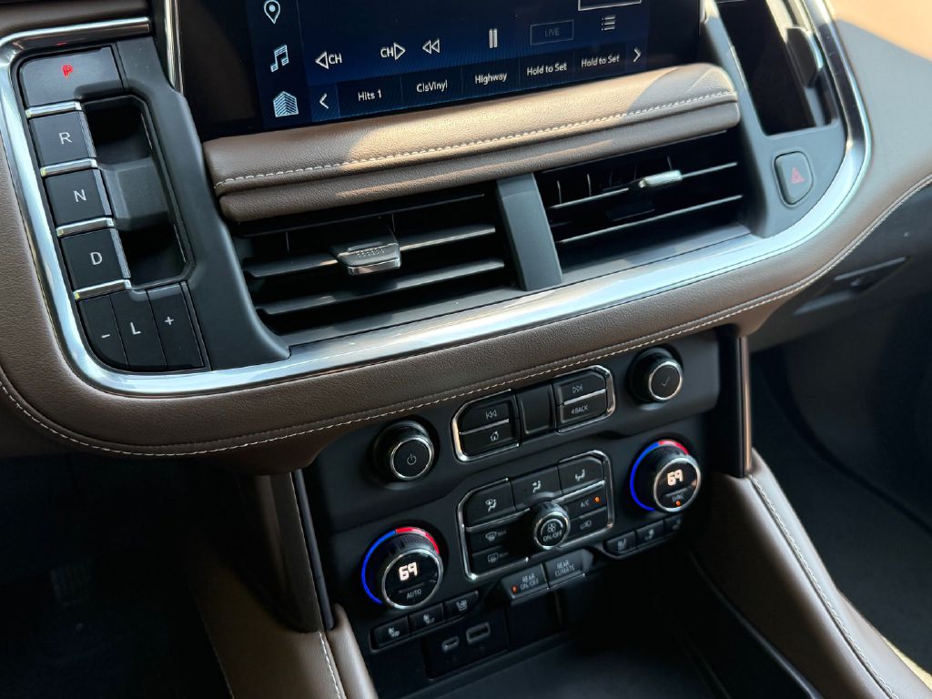 Photo 22 of this CHEVROLET TAHOE