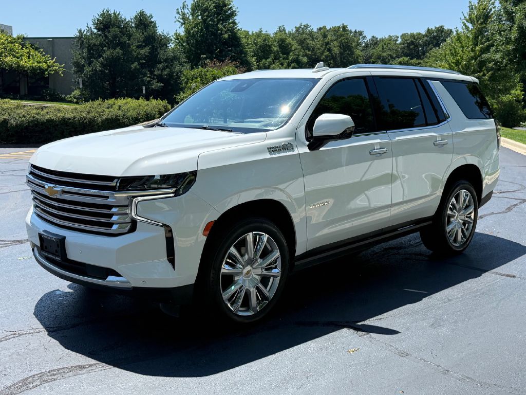 Photo 10 of this CHEVROLET TAHOE