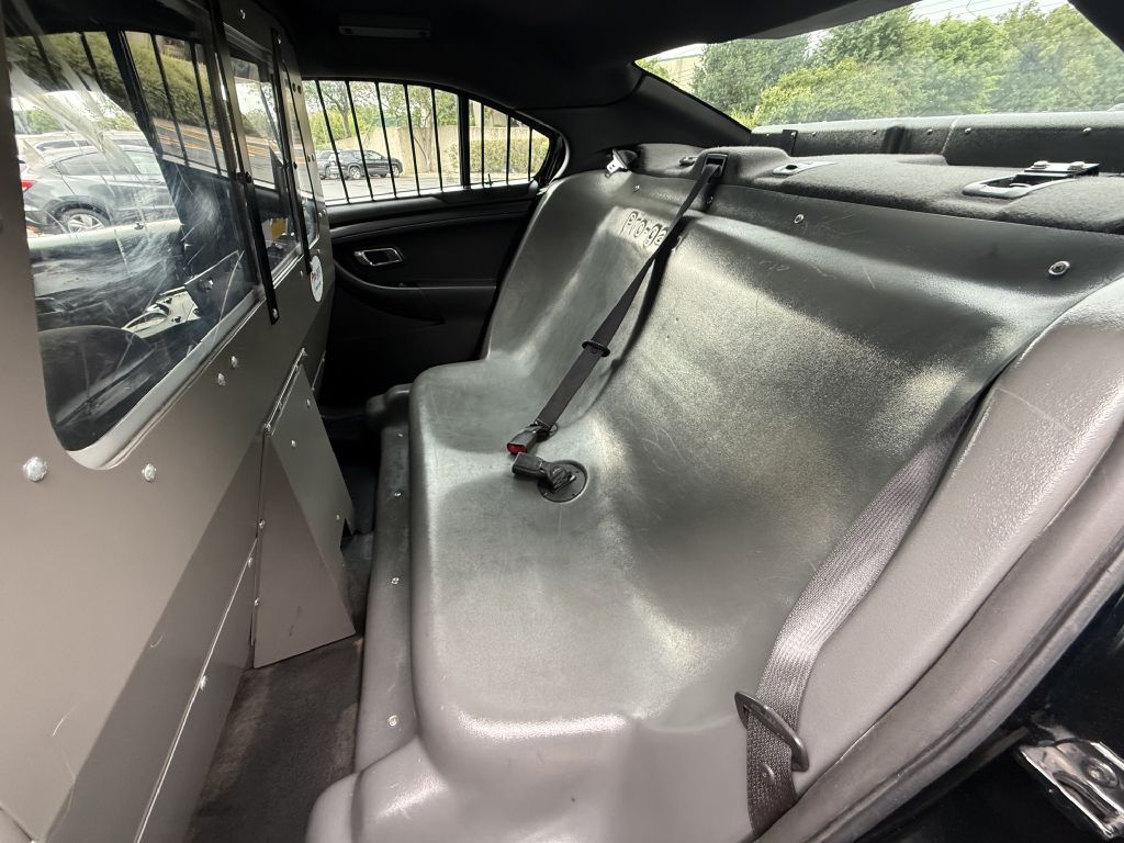 Photo 18 of this FORD TAURUS