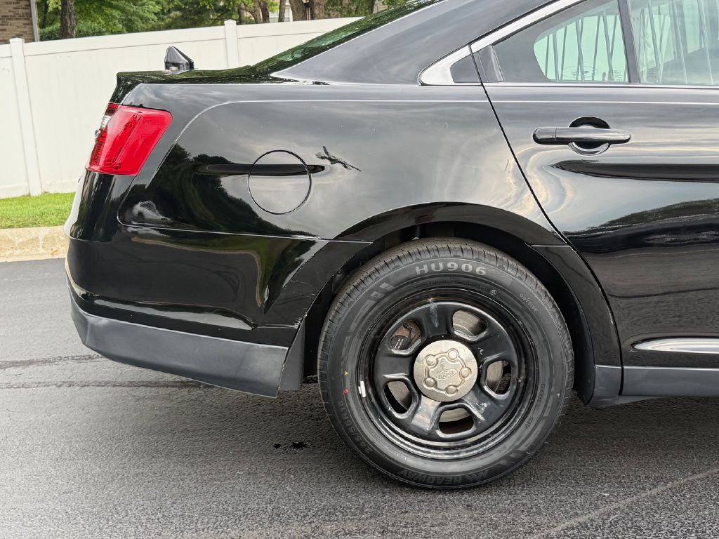 Photo 24 of this FORD TAURUS