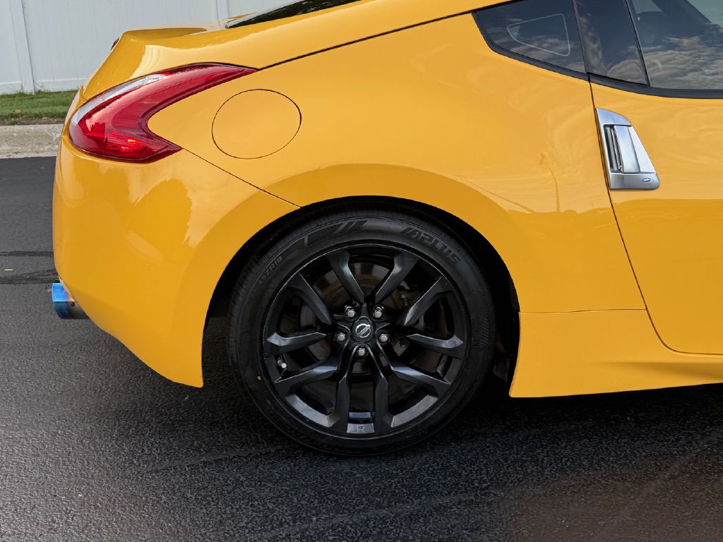 Photo 20 of this NISSAN 370Z