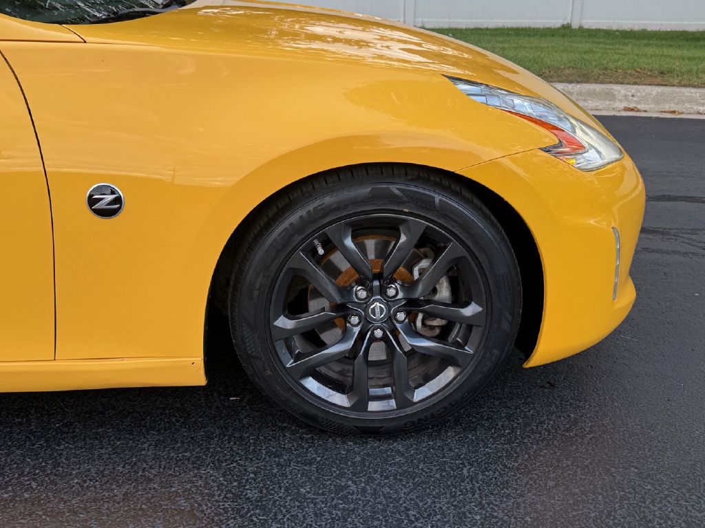 Photo 21 of this NISSAN 370Z