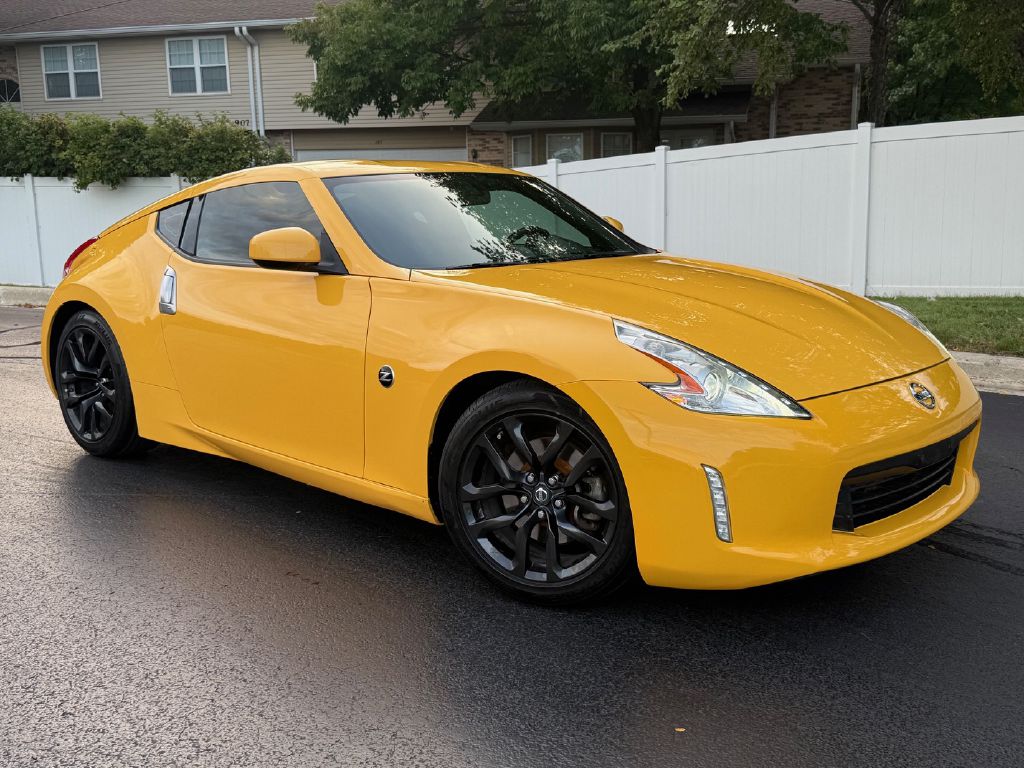 2017 NISSAN 370Z