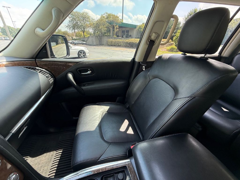 Photo 26 of this INFINITI QX80